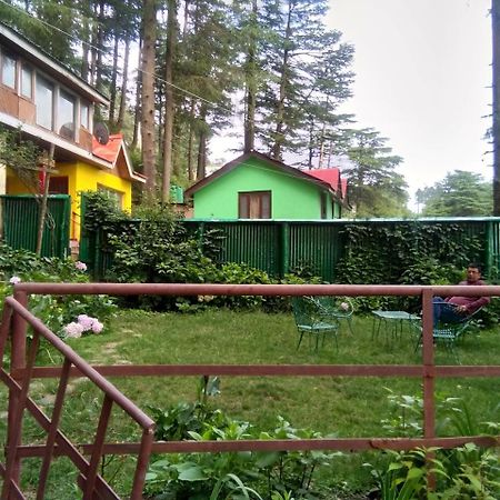 Huts Patnitop Bagian luar foto