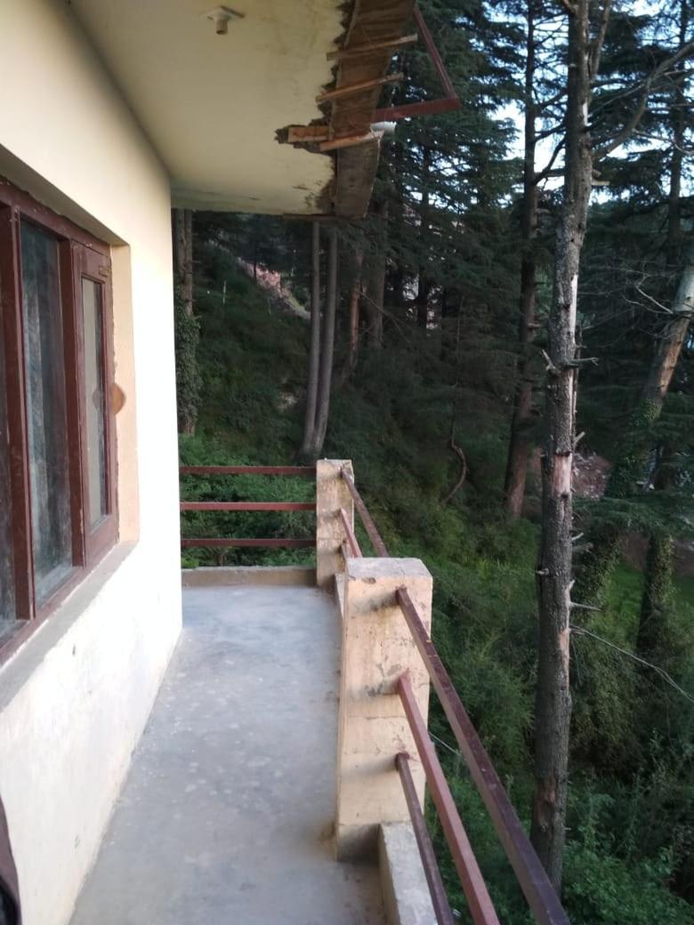 Huts Patnitop Bagian luar foto